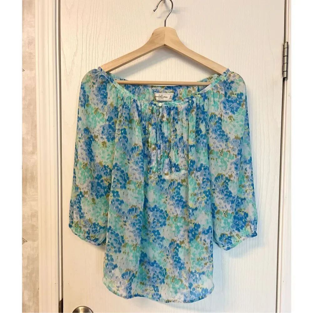 Abercrombie & Fitch Blouse